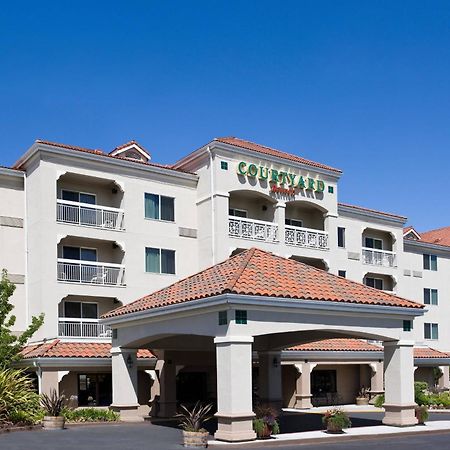 Courtyard Novato Marin/Sonoma Hotel Exterior foto