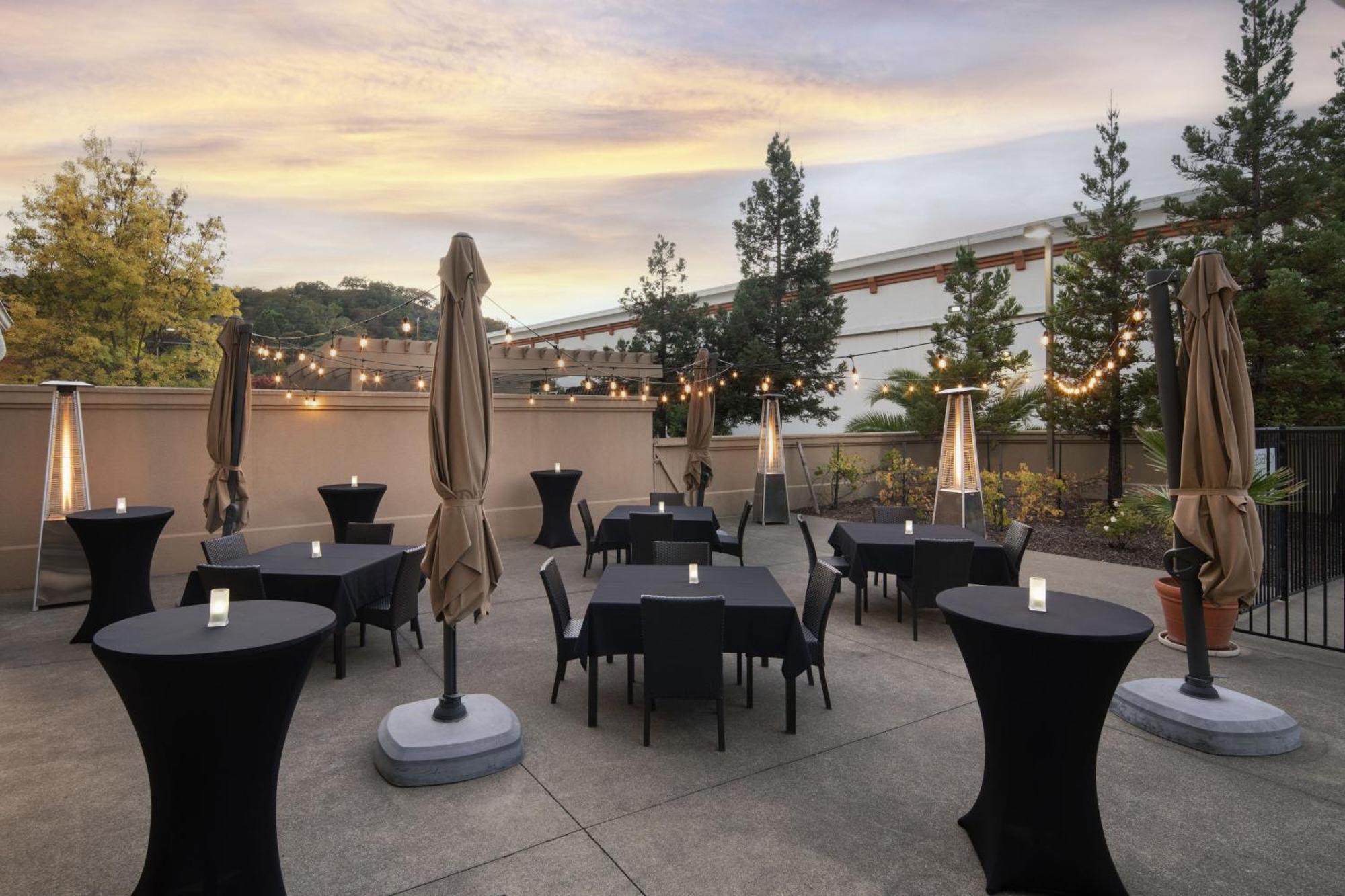 Courtyard Novato Marin/Sonoma Hotel Exterior foto