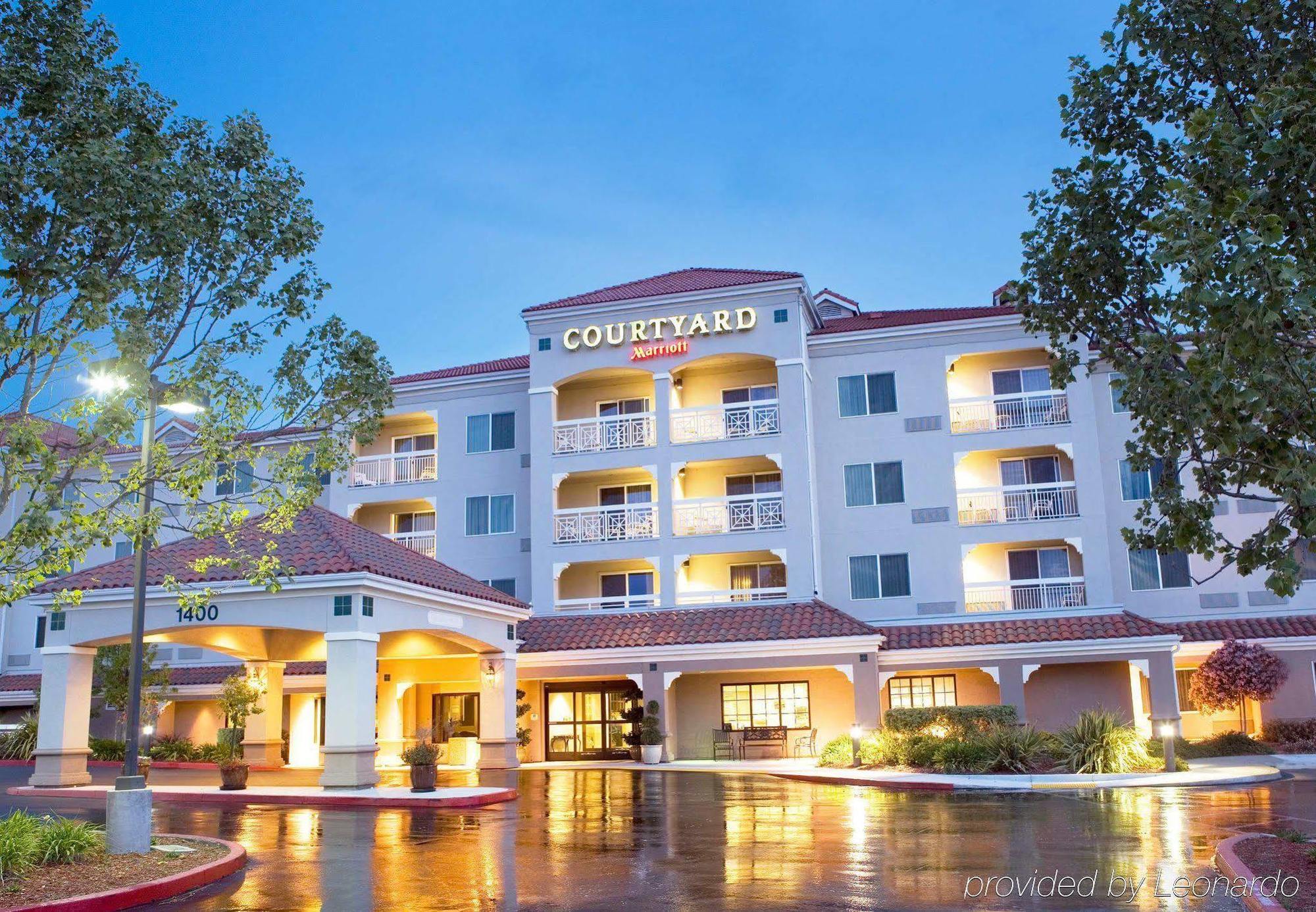 Courtyard Novato Marin/Sonoma Hotel Exterior foto